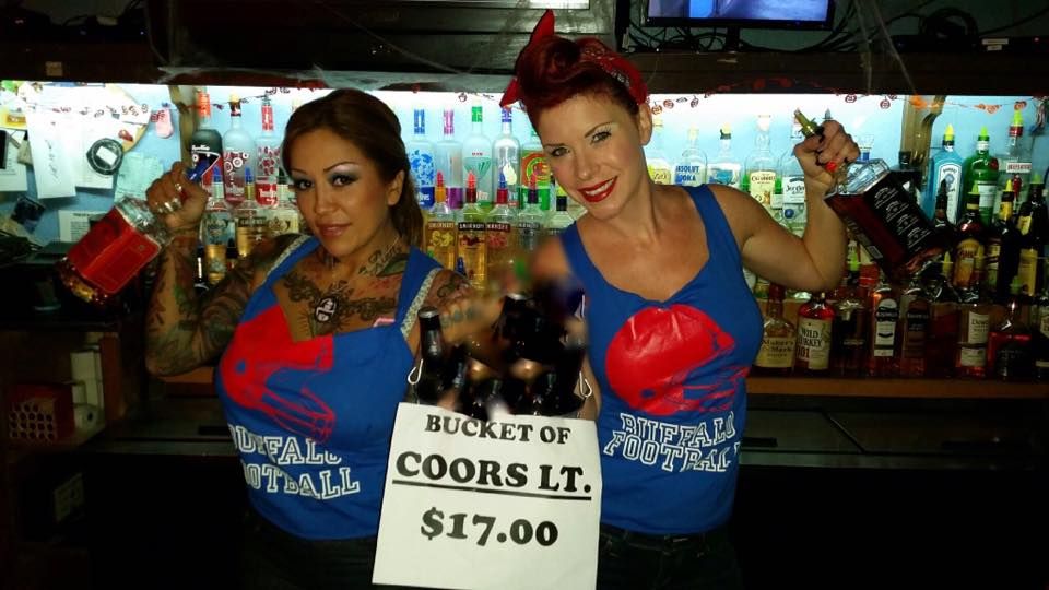 Where to find the best dive bars in Las Vegas