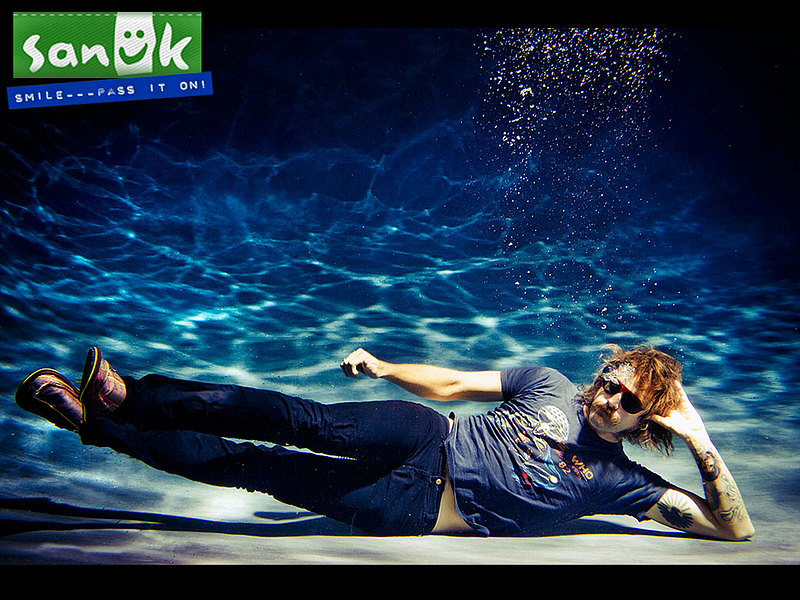 sanuk sidewalk surfer