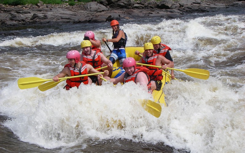 Whitewater rafting in Quebec