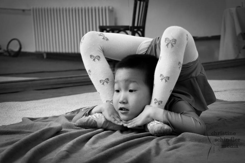 Contortionist Training 4901