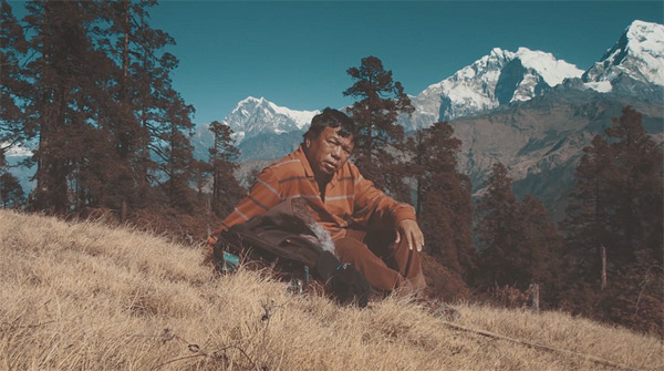 This man brought wi-fi to 60,000 people in remote Annapurna. The result is amazing.