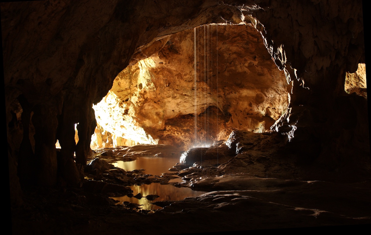 Quadirikiri Cave Aruba don't re use