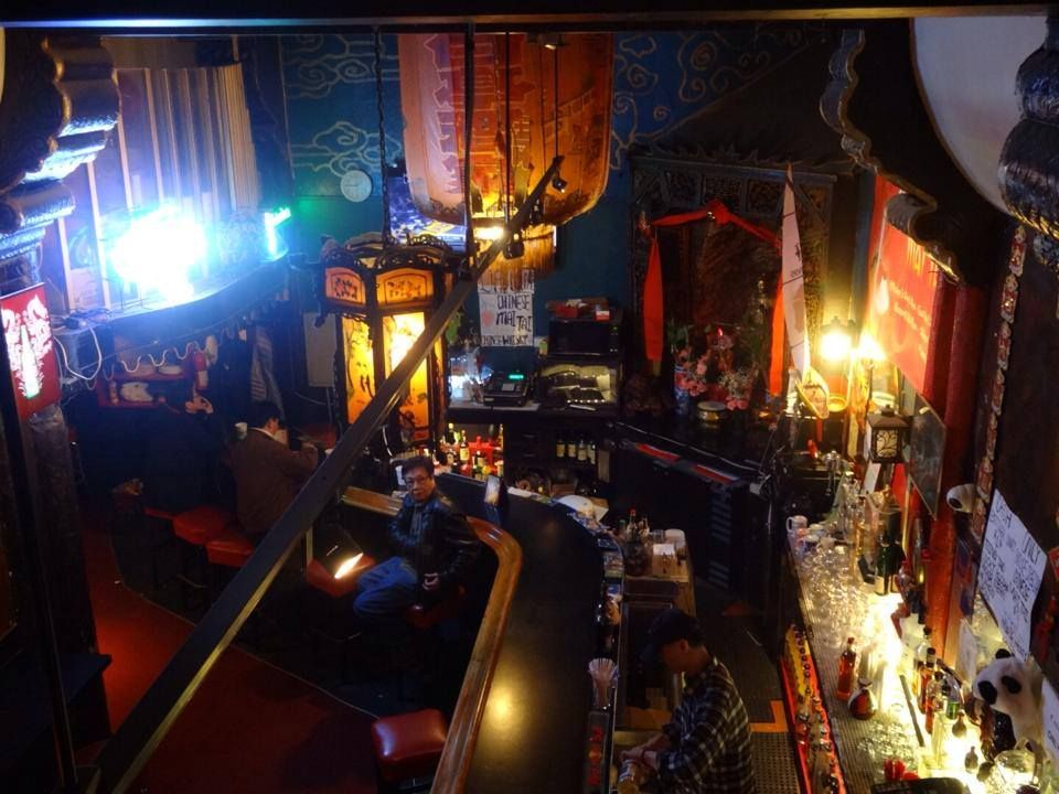 What are the best bars in San Francisco's awesome neighborhoods?