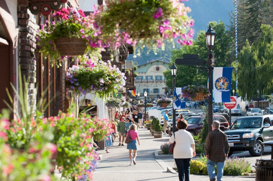 13 reasons you need to see Leavenworth, WA, in the fall