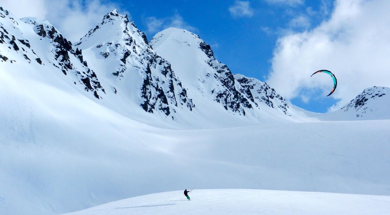 Kite snowboarding Valdez, AK
