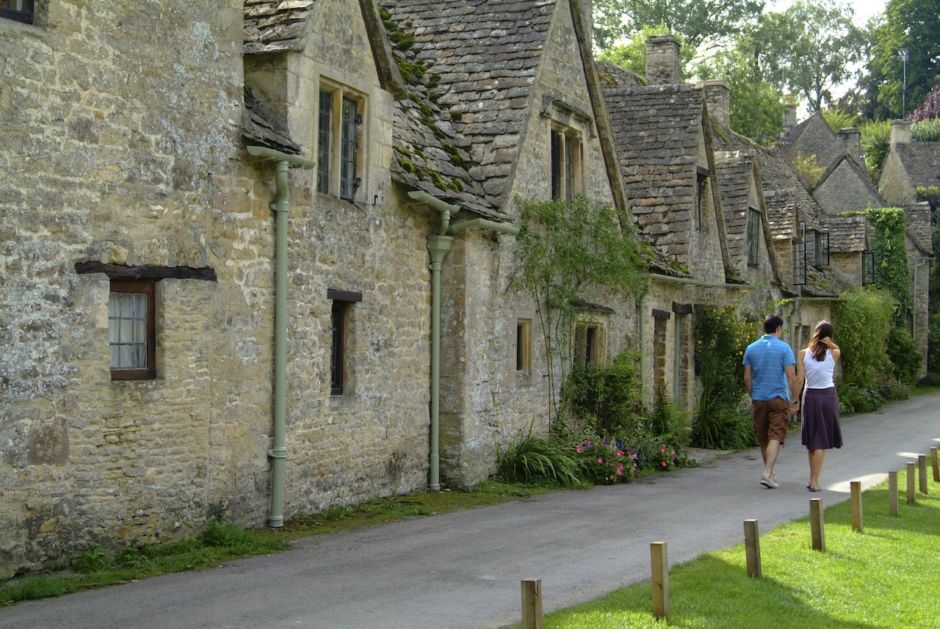 The Costwolds England village