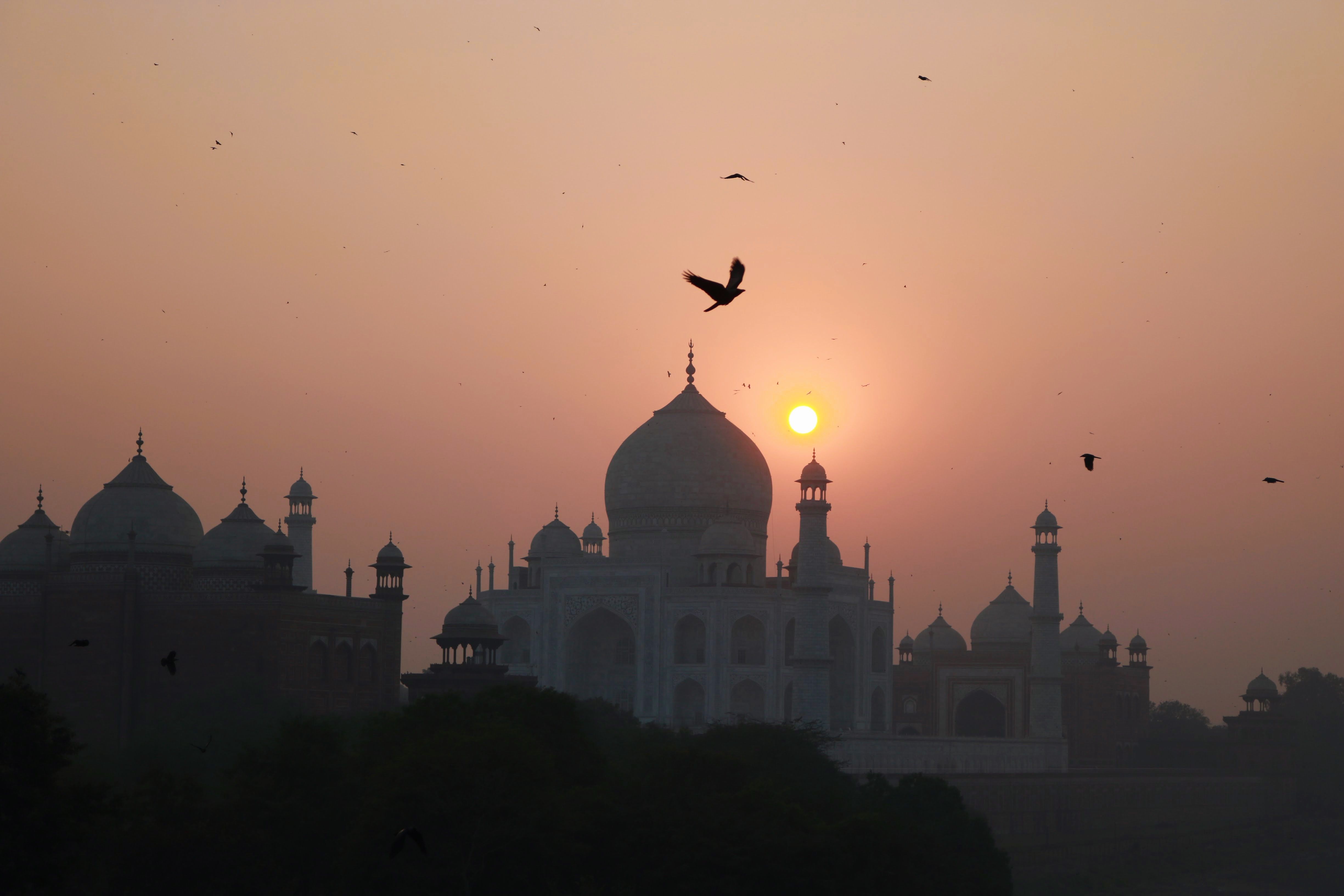 Alternate view of Taj Mahal