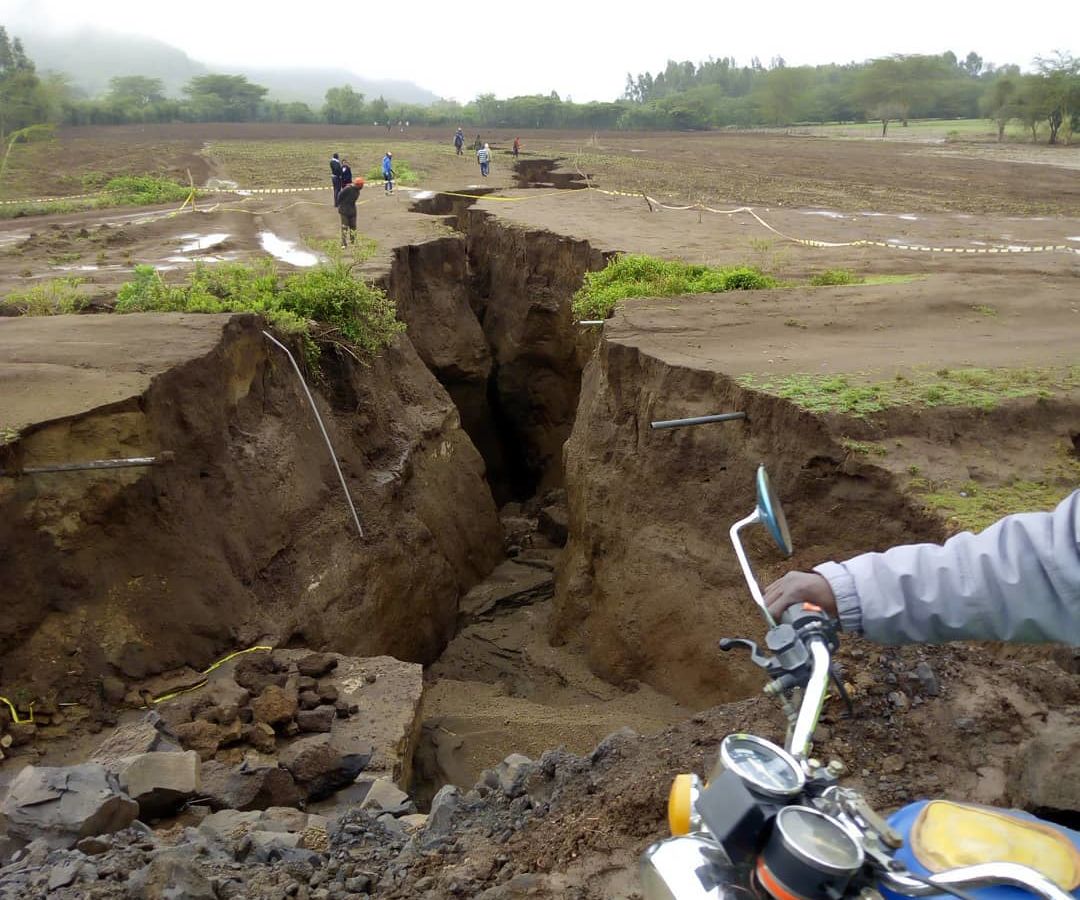 A giant crack opened in Kenya and is slowly splitting the land in two