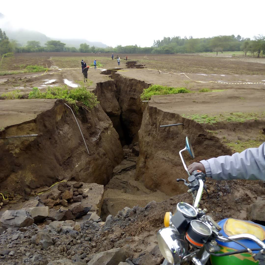 A giant crack opened in Kenya and is slowly splitting the land in two