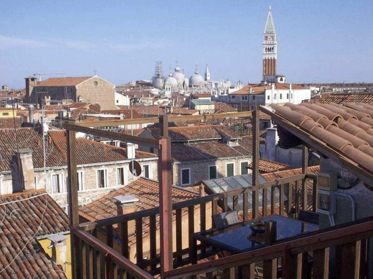 Altana AirBnb in Italy