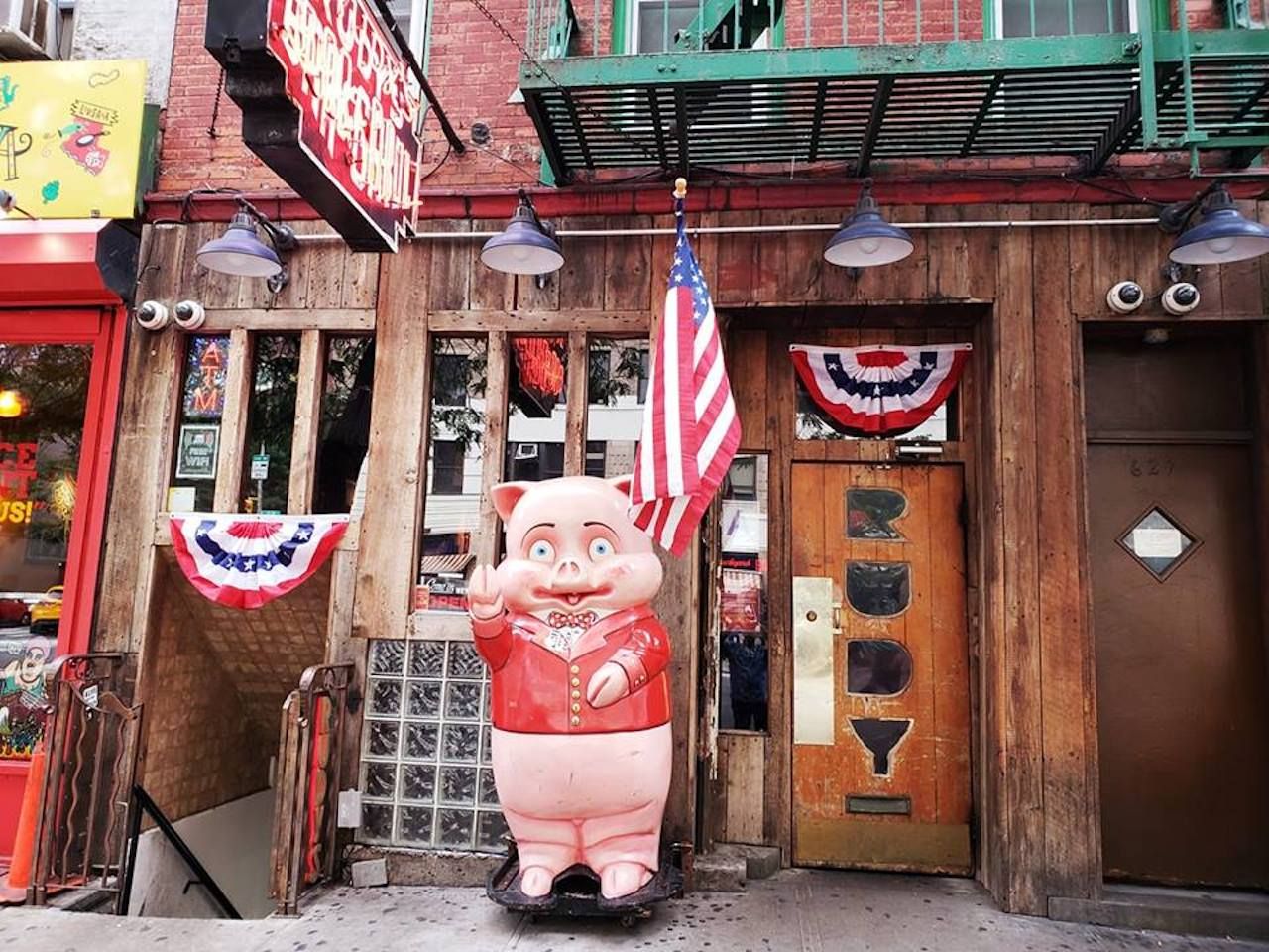 dive bars in manhattan