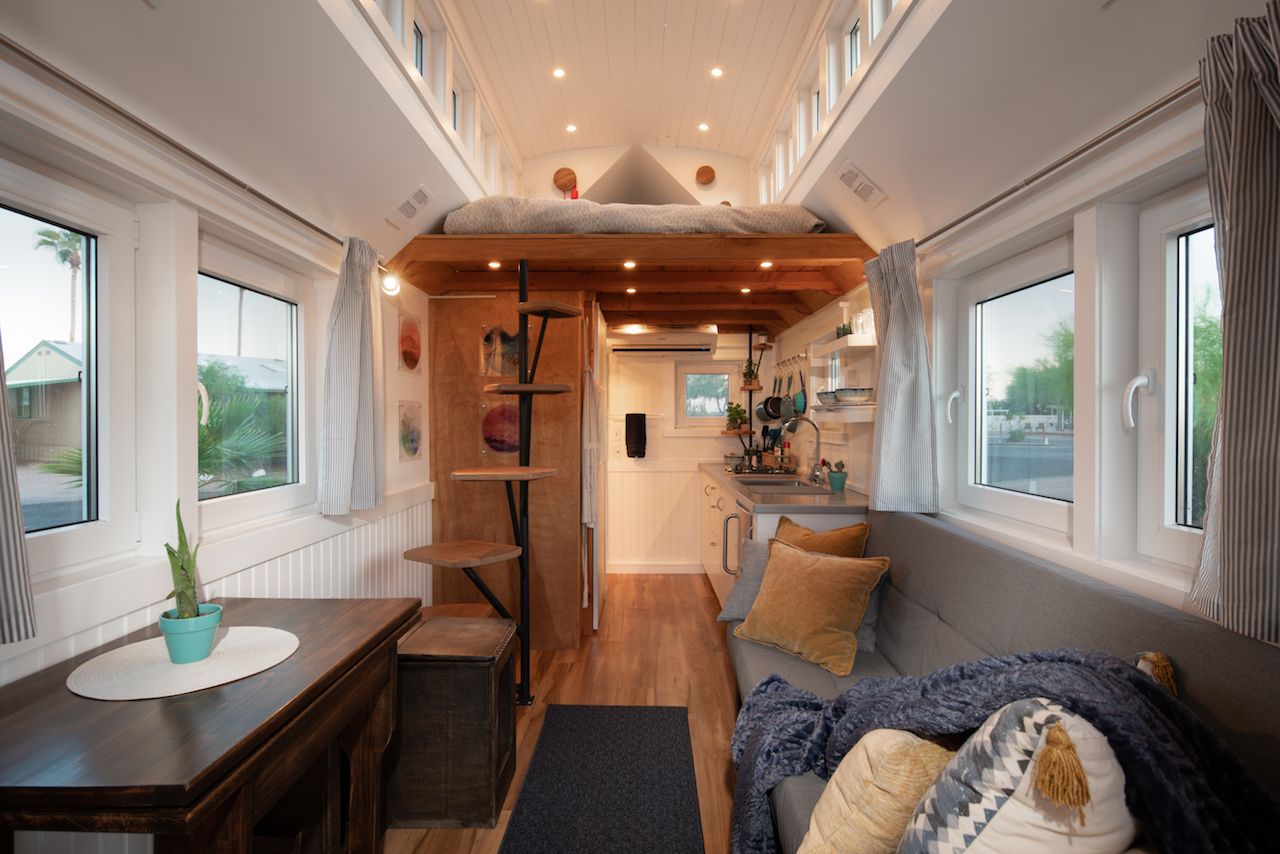 What It s Like To Live In A Tiny House Like Tiny House Nation