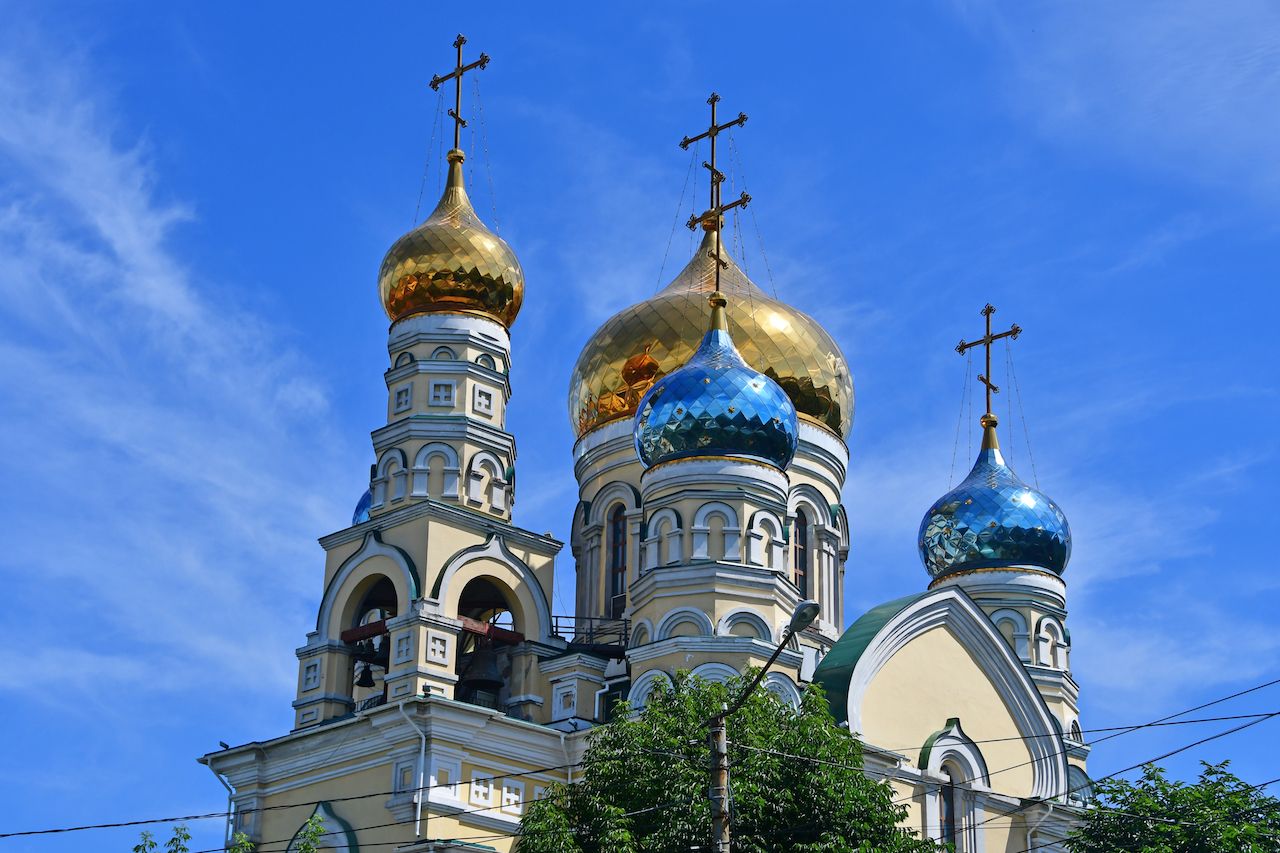 The Church of Pokrova Presvyatoy bogoroditsi in Vladivostok in summer