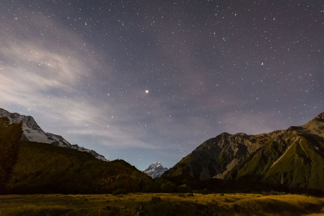 night view with mt. cook and stars in the sky at White Horse Hill campground