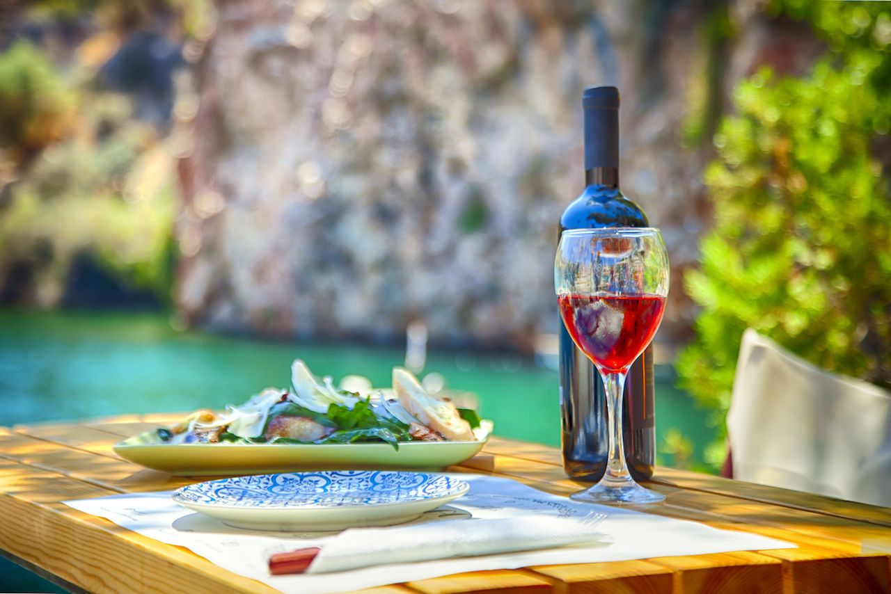Food and wine in Crete