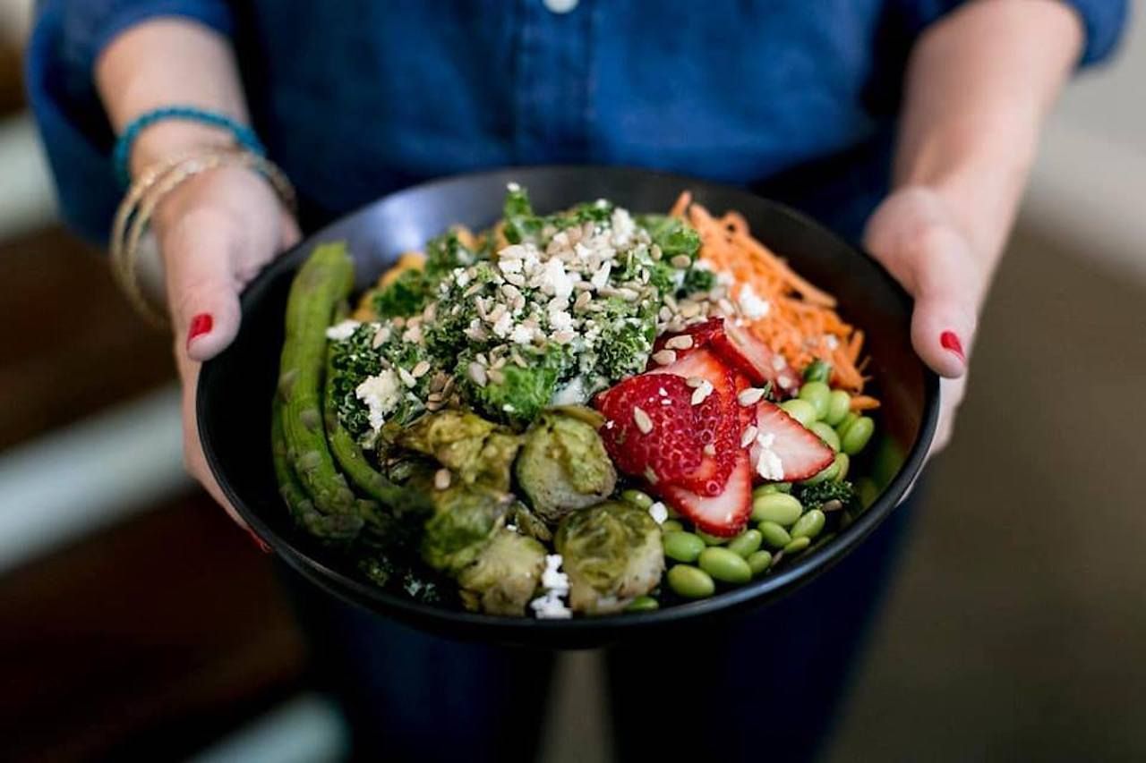 Healthy grain and veggie bowl