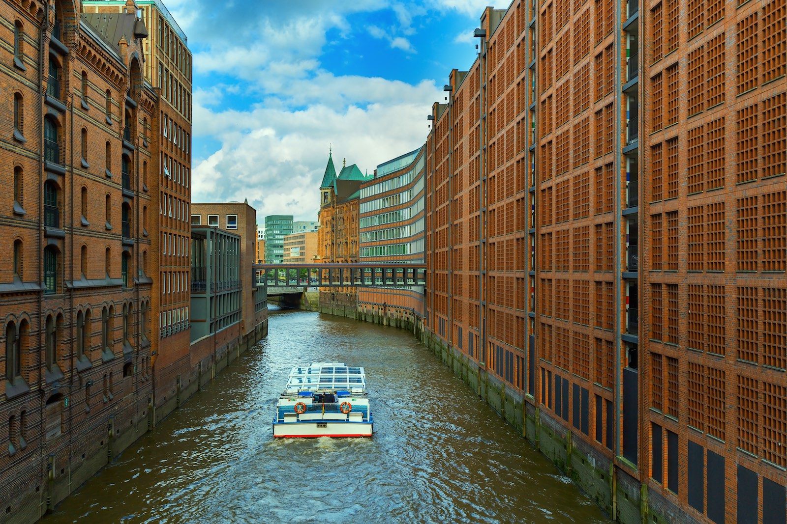 DE – Speicherstadt And Kontorhaus District With Chilehaus – All About ...