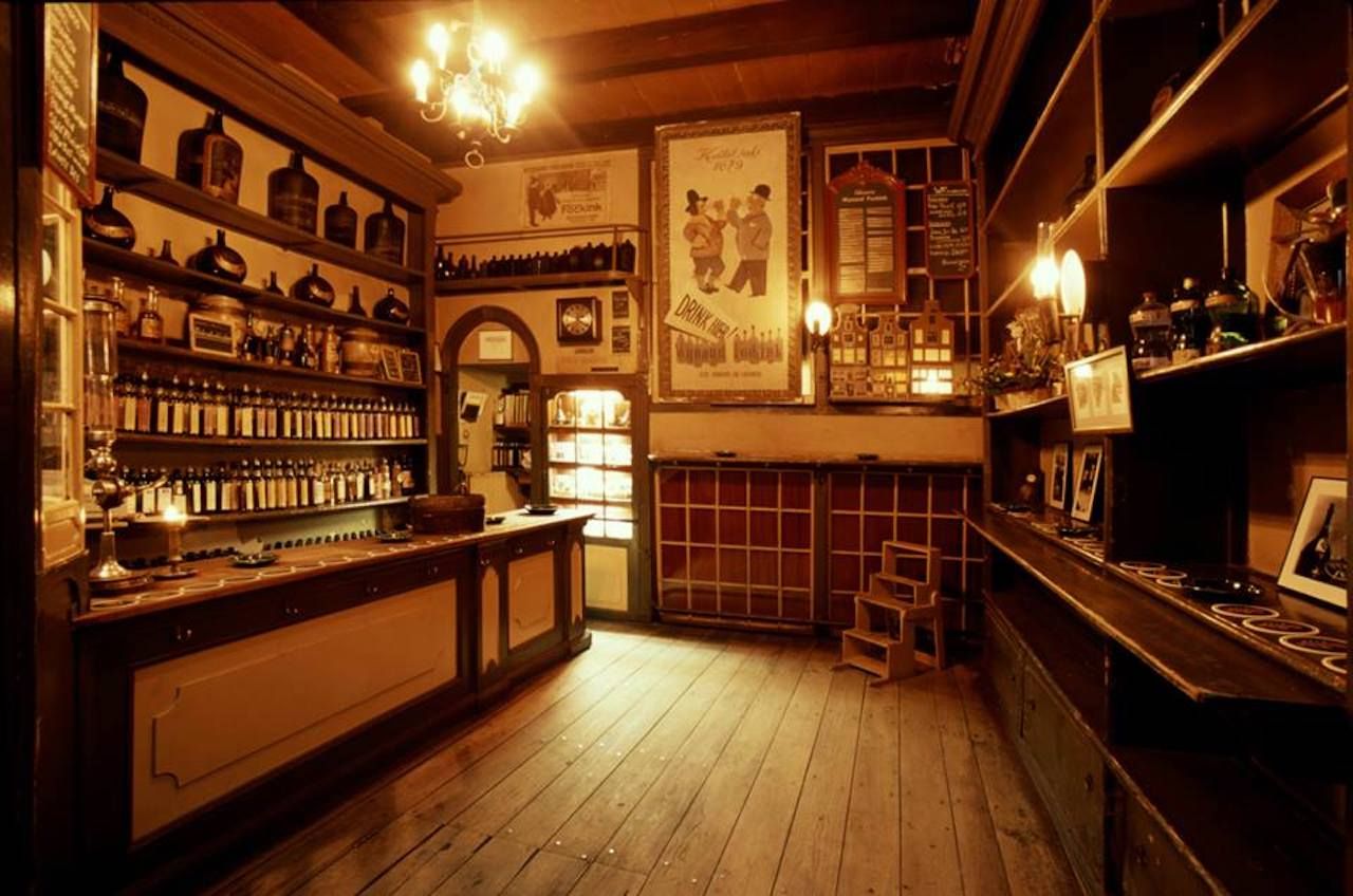 Distillery and tasting room in Amsterdam