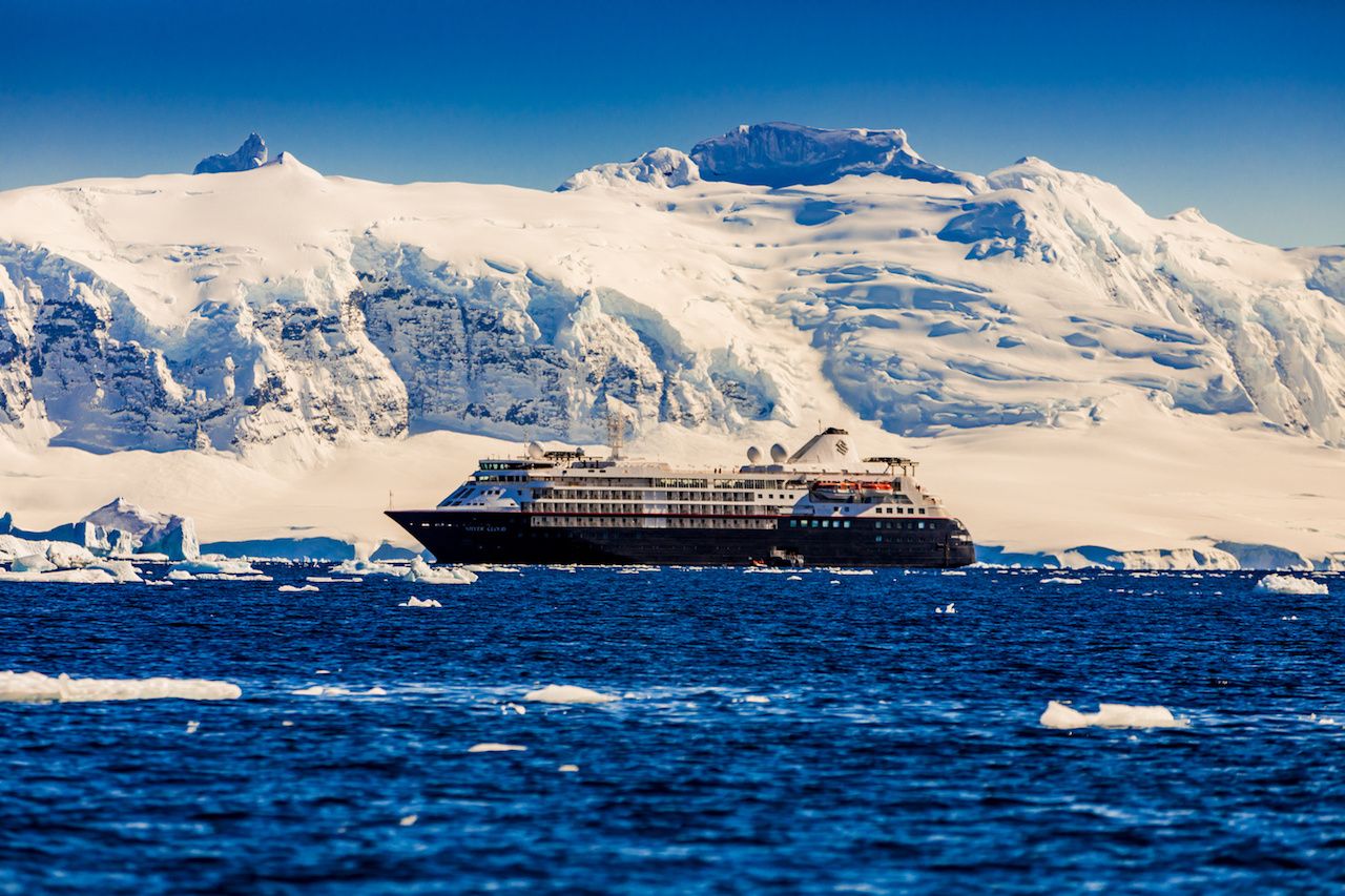 Incredible Antartica Luxury Cruise KYPB Incredible Antartica Luxury Cruise KYPB