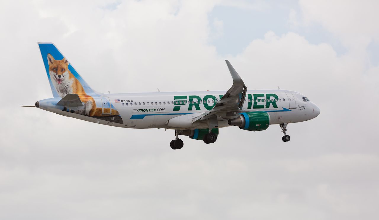 Fronter Airlines plane livery with a fox on the side