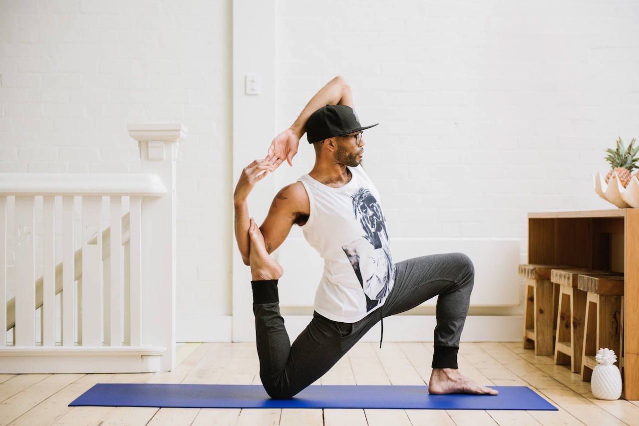 Guy practicing yoga, Yoga 213