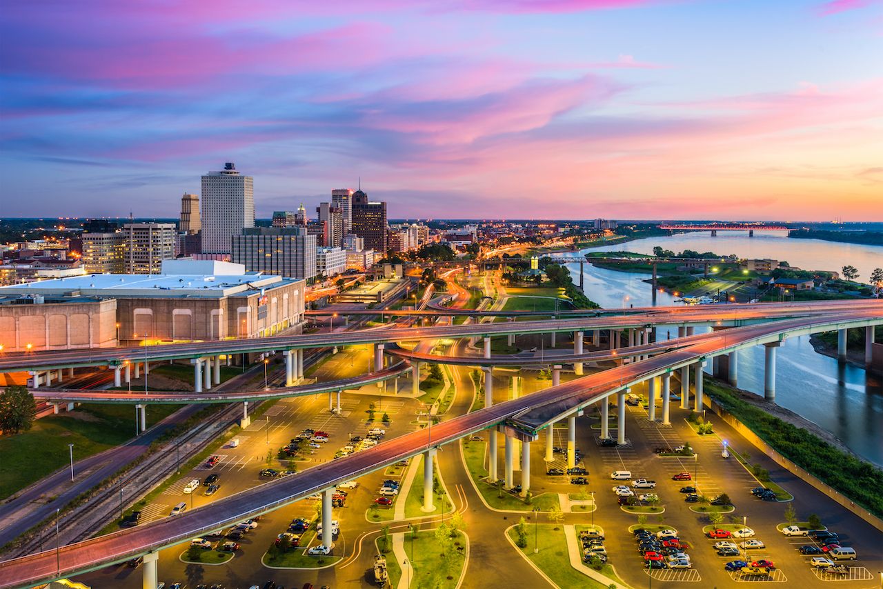 Memphis, TN, USA downtown skyline at dusk