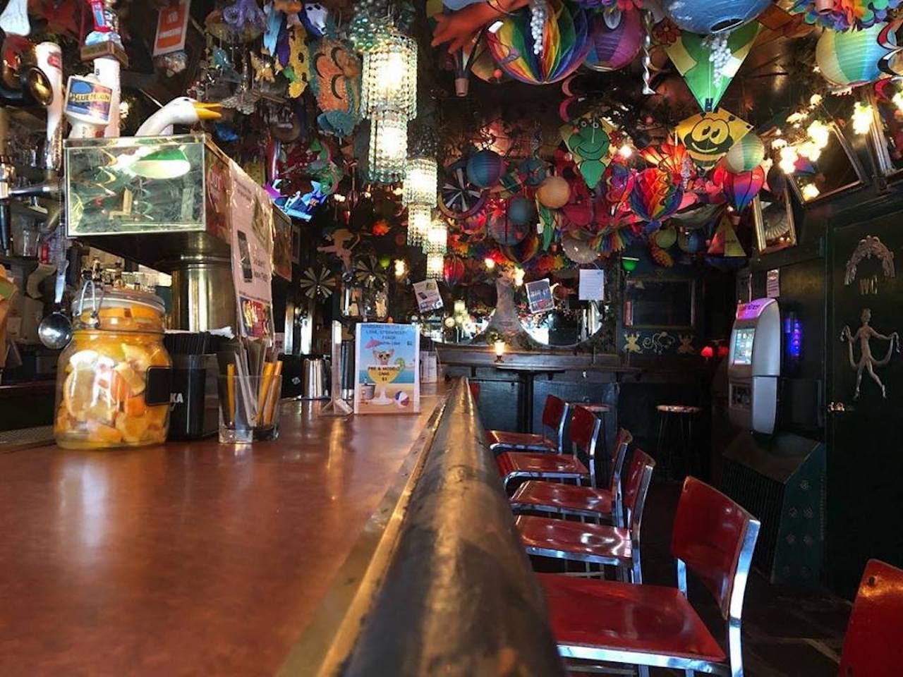 Cubbyhole bar NYC