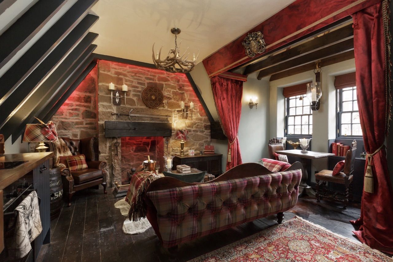 Outlander-inspired Airbnb
