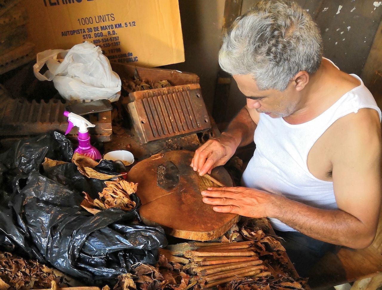 Don Juan making a cigar, Dominican Republic