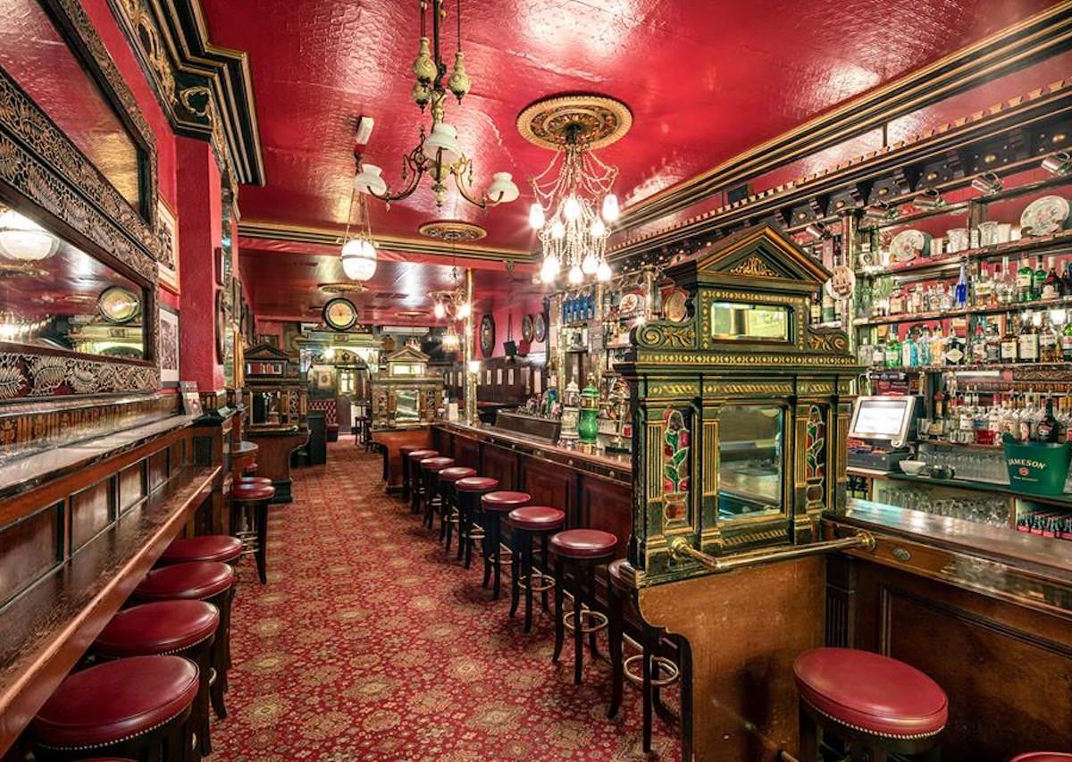 Best Dublin Pubs And Traditional Non Touristy Bars Besides