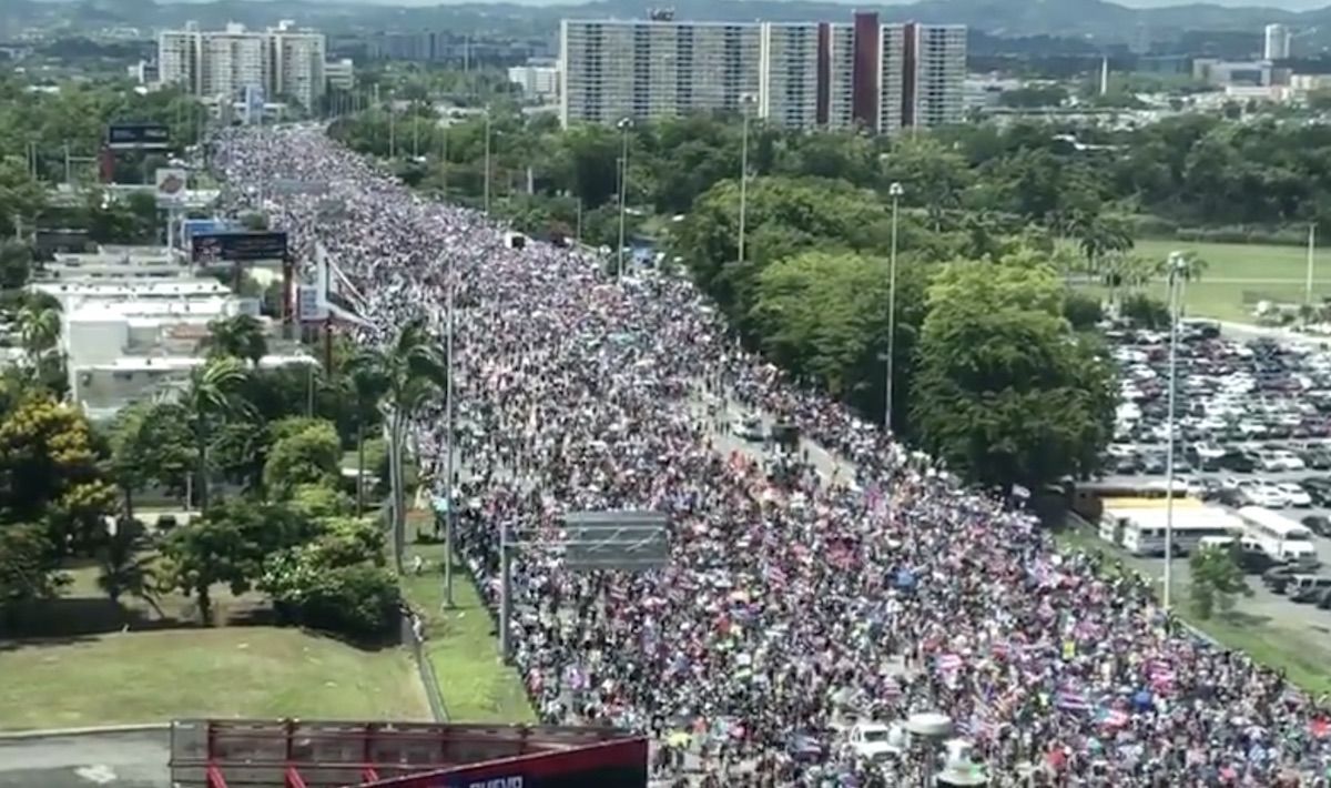 Puerto Rico protests: Thousands demand resignation of governor