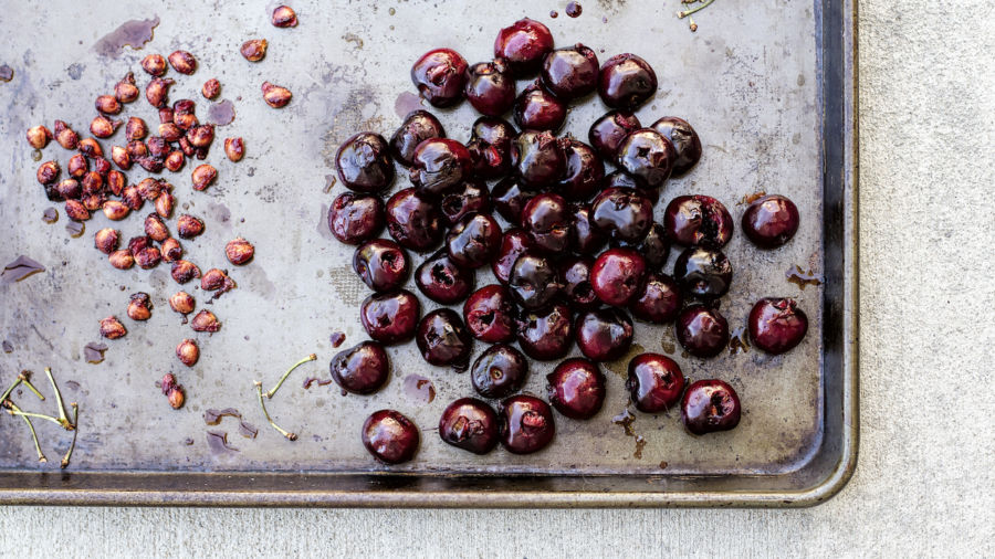 9 poisonous foods people eat every day