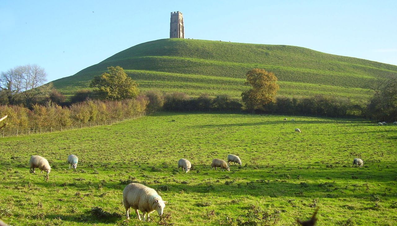 glastonbury tor to stonehenge uk pilgrimage
