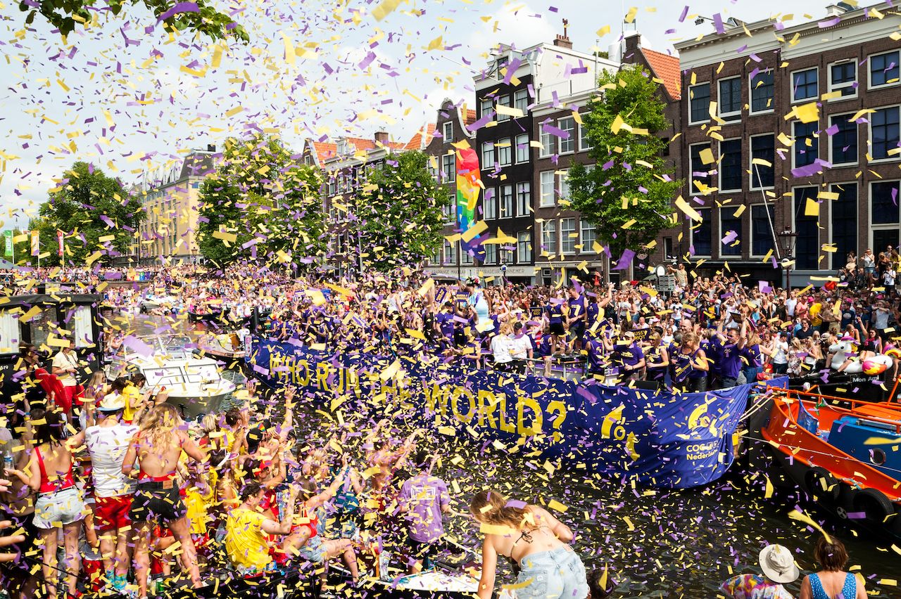 what time do streets close for nyc gay pride parade