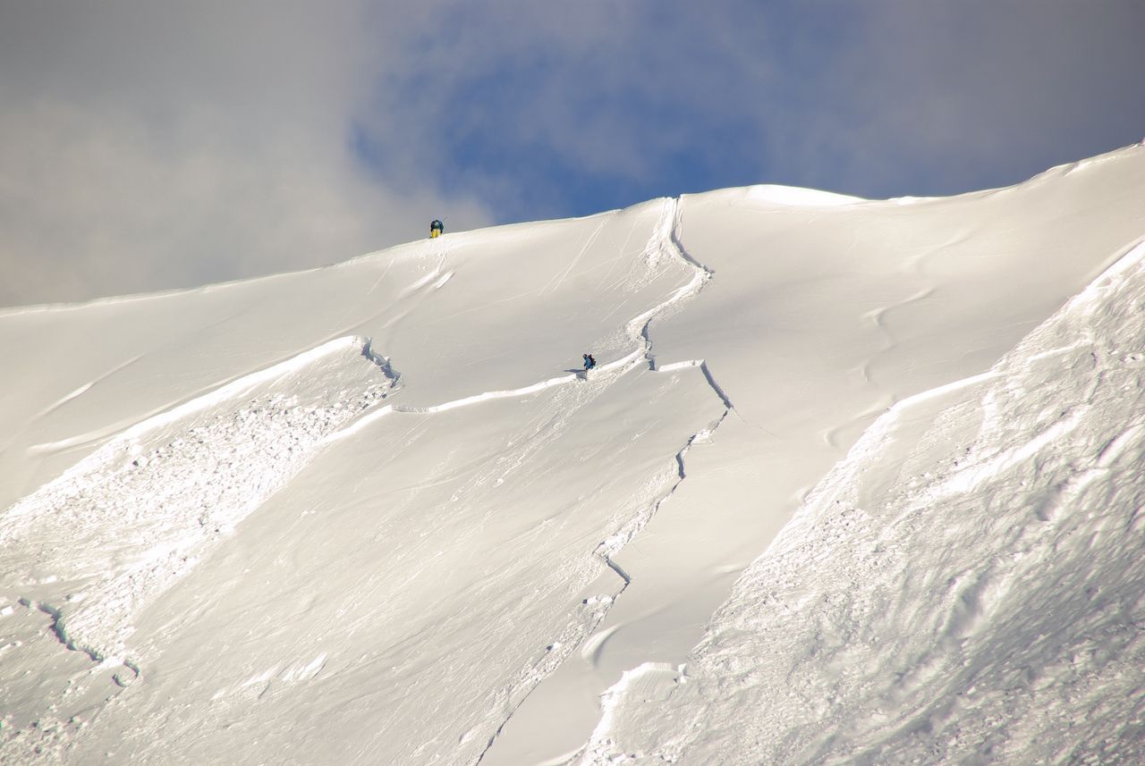Large avalanche set by skier in Sillian