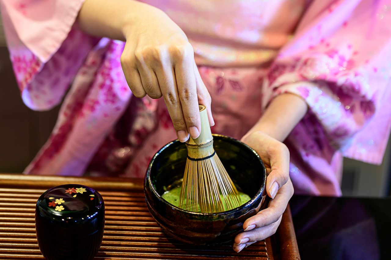 What Happens During A Japanese Tea Ceremony