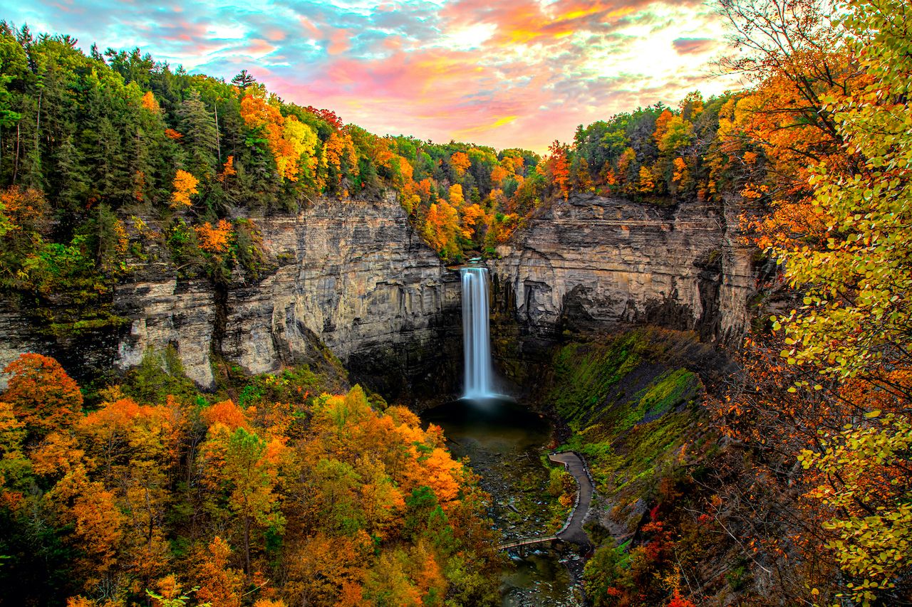 Spectacular Us Waterfalls In Fall Laptrinhx News