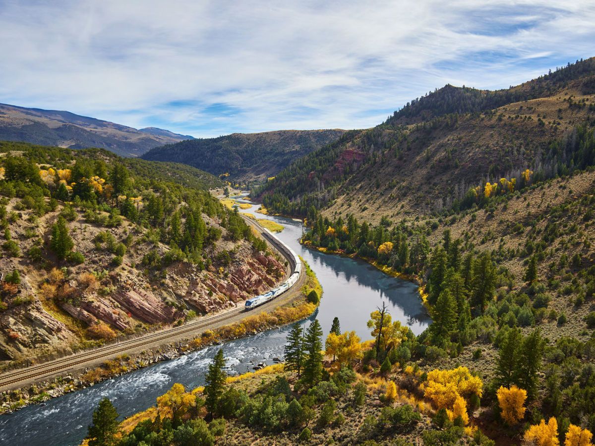 Understanding The Benefits Of Train Travel In 2020