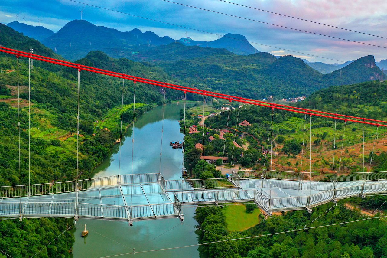 China Opens The Longest Glass-Bottomed Bridge In The World