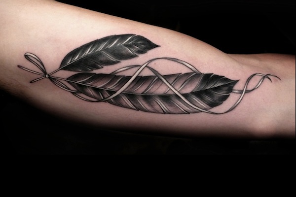 Tatuaje hecho por Scott Campbell de Saved Tattoo